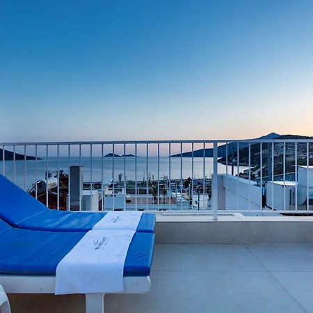Semesterbostad Westcoast 3-bedroom Townhouse Located Heart Of Old Town With A Private Plunge Pool *