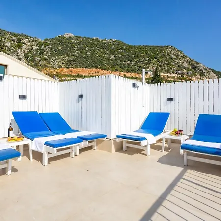 Westcoast 3-bedroom Townhouse Located Heart Of Old Town With A Private Plunge Pool Nyaraló *