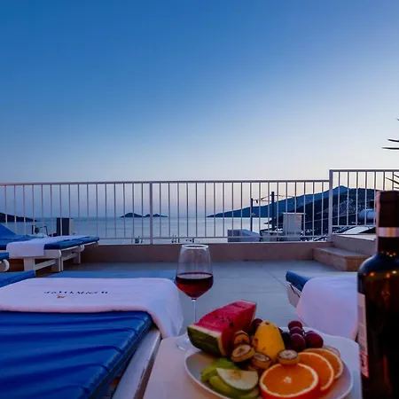 Westcoast 3-bedroom Townhouse Located Heart Of Old Town With A Private Plunge Pool * Kalkan