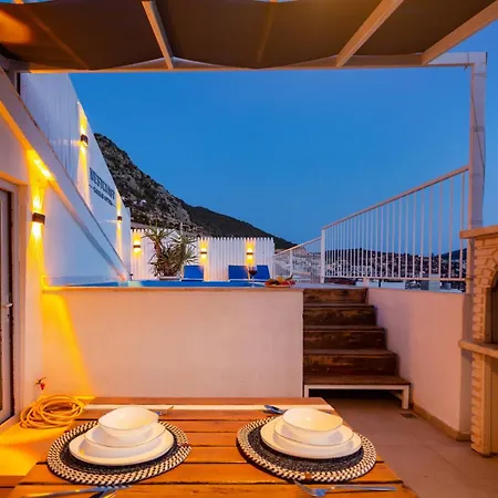 Westcoast 3-bedroom Townhouse Located Heart Of Old Town With A Private Plunge Pool * Kalkan