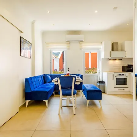 Nyaraló Westcoast 3-bedroom Townhouse Located Heart Of Old Town With A Private Plunge Pool Kalkan