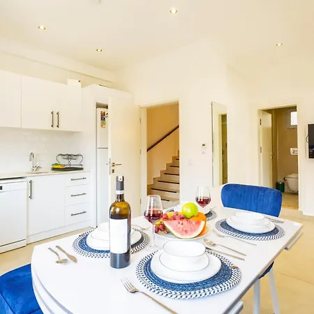 Nyaraló Westcoast 3-bedroom Townhouse Located Heart Of Old Town With A Private Plunge Pool Kalkan